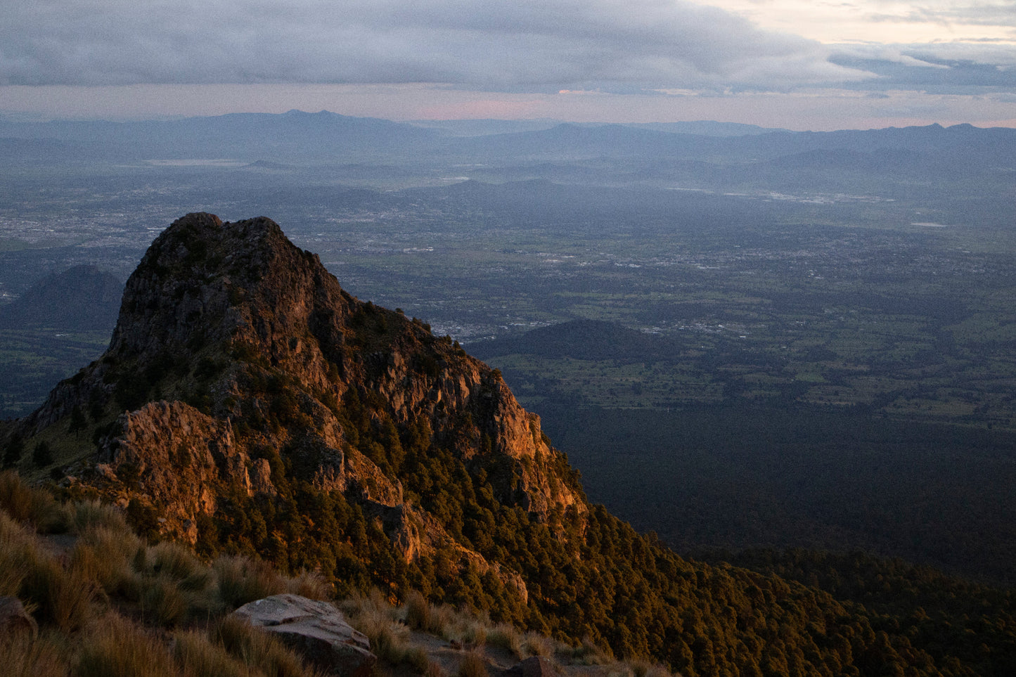 Volcano Trilogy: Climb Mexico’s Three Giants – Summit to Surf